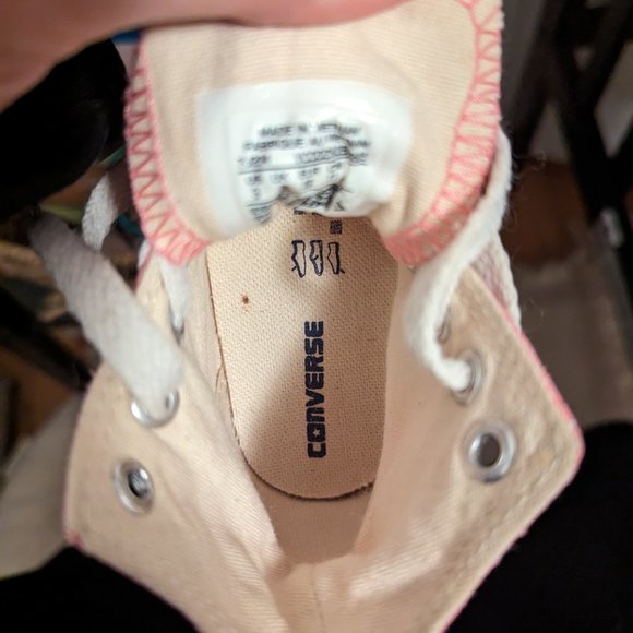 Baby/toddler converse size 3 - Picture 6 of 8